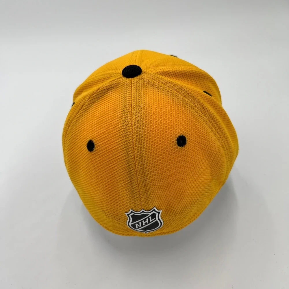 Adidas Pittsburgh Penguins NHL Hockey Hat Yellow Black Flex Fit Cap S/M FitMax70
